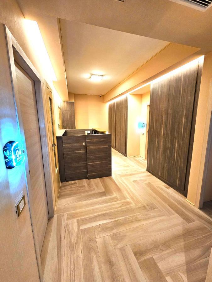 Astoria Supreme - Modern Boutique Suites Lecce Buitenkant foto